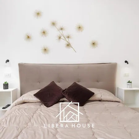 Libera House - Sweet
