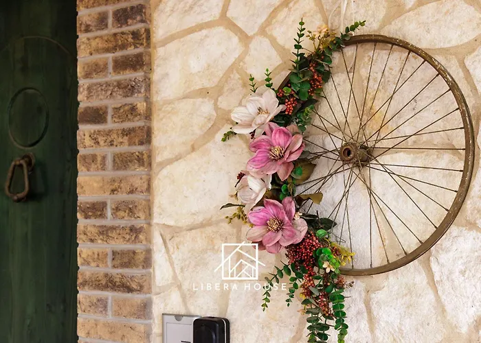 Libera House - Sweet